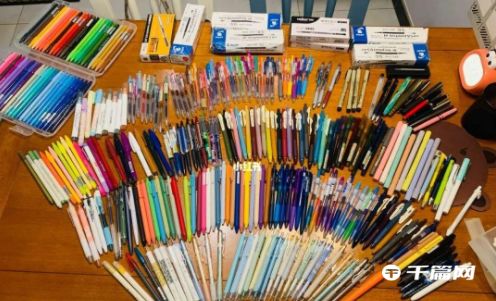 差生文具多什么意思 文具背后的文化隐喻